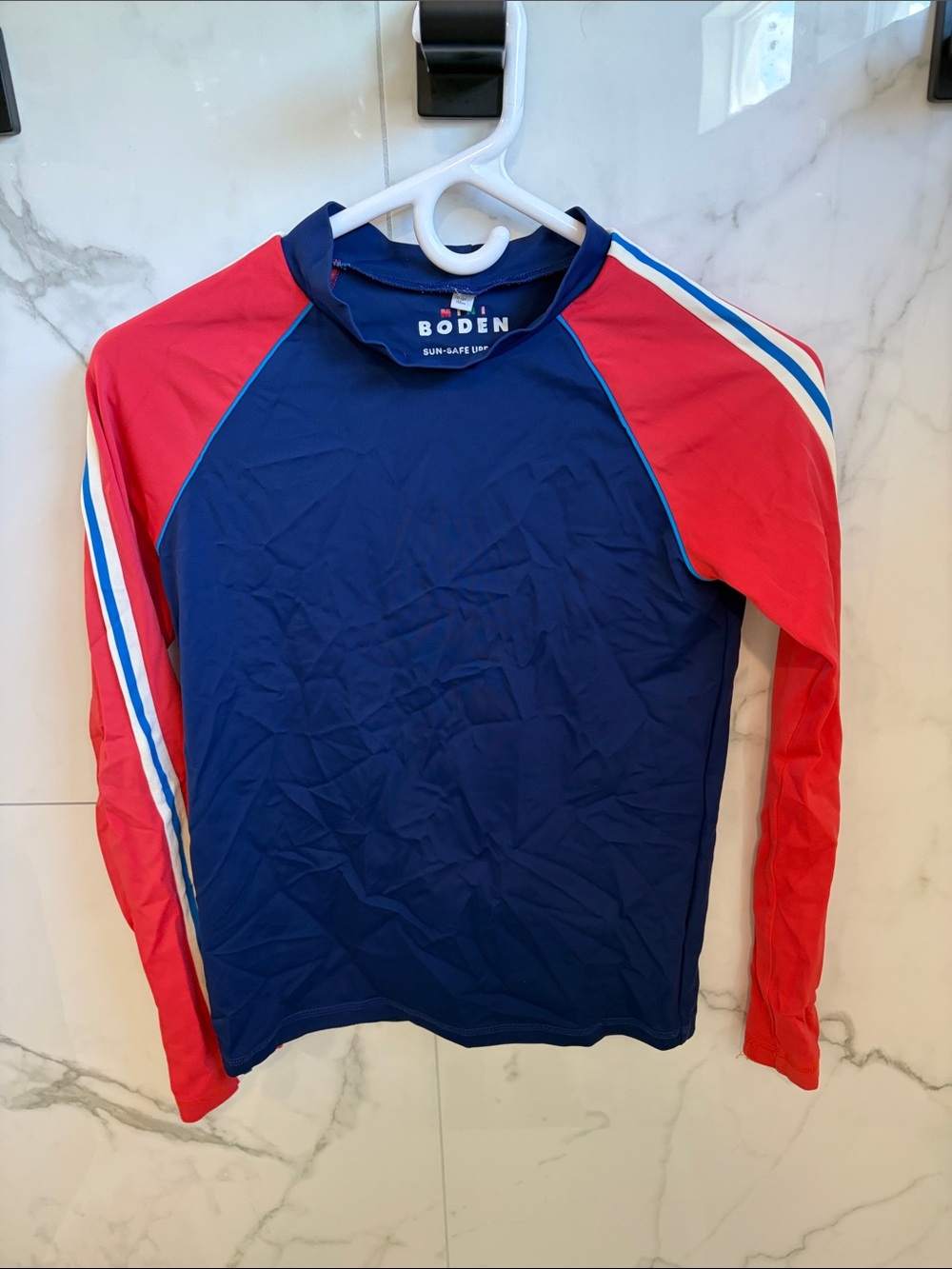 Mini Boden Navy and Red Long-Sleeve Kids Swim Rashguard